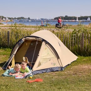 RCN-de-Schotsman-Veerse-Meer-Zeeland-tent-kinderen-kamperen (1)