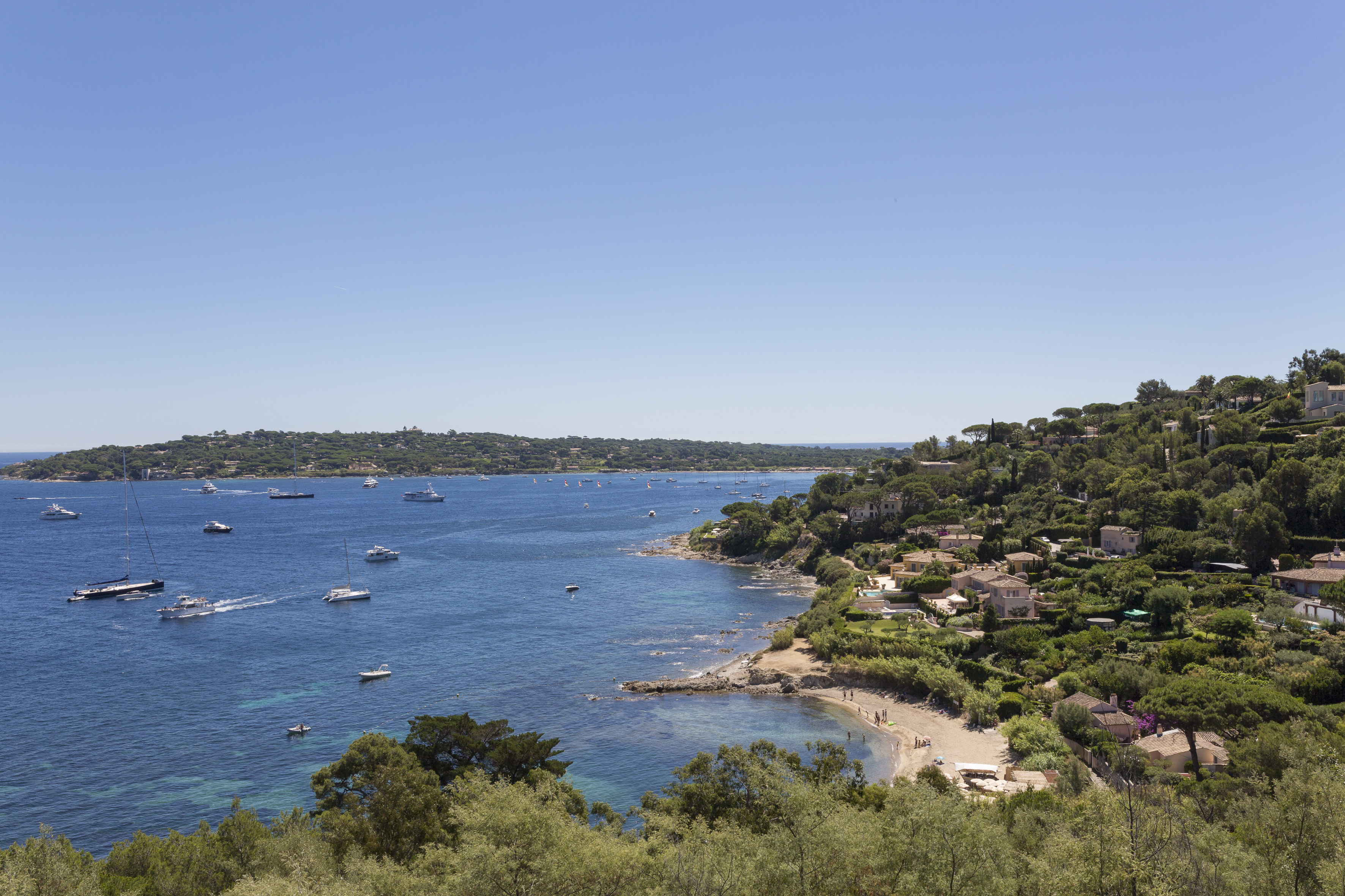 Camping Rcn Domaine De La Noguiere Var Cote D Azur