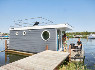 Hausboot de Meerkoet